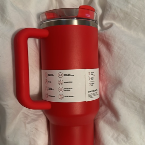 Brand New Target Red Valentine’s Day Stanley Limited Edition - Picture 6 of 8